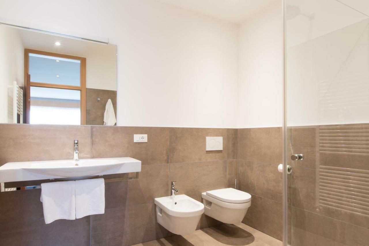 Hotel Appartement Inge Tirolo Ngoại thất bức ảnh